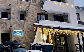 Luxury Aparthotel Studenets